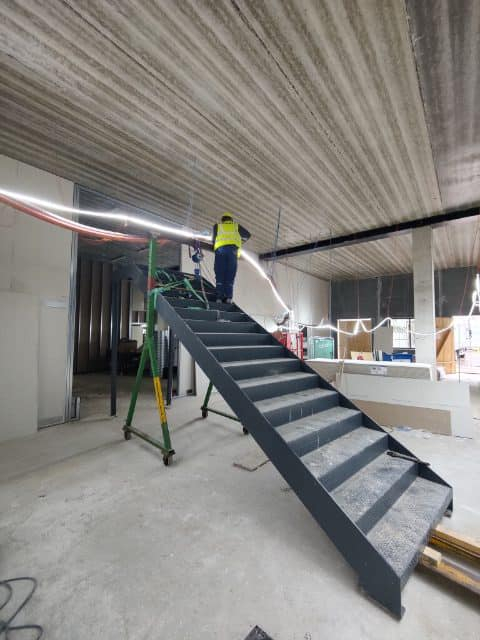 flytning-af-staaltrappe